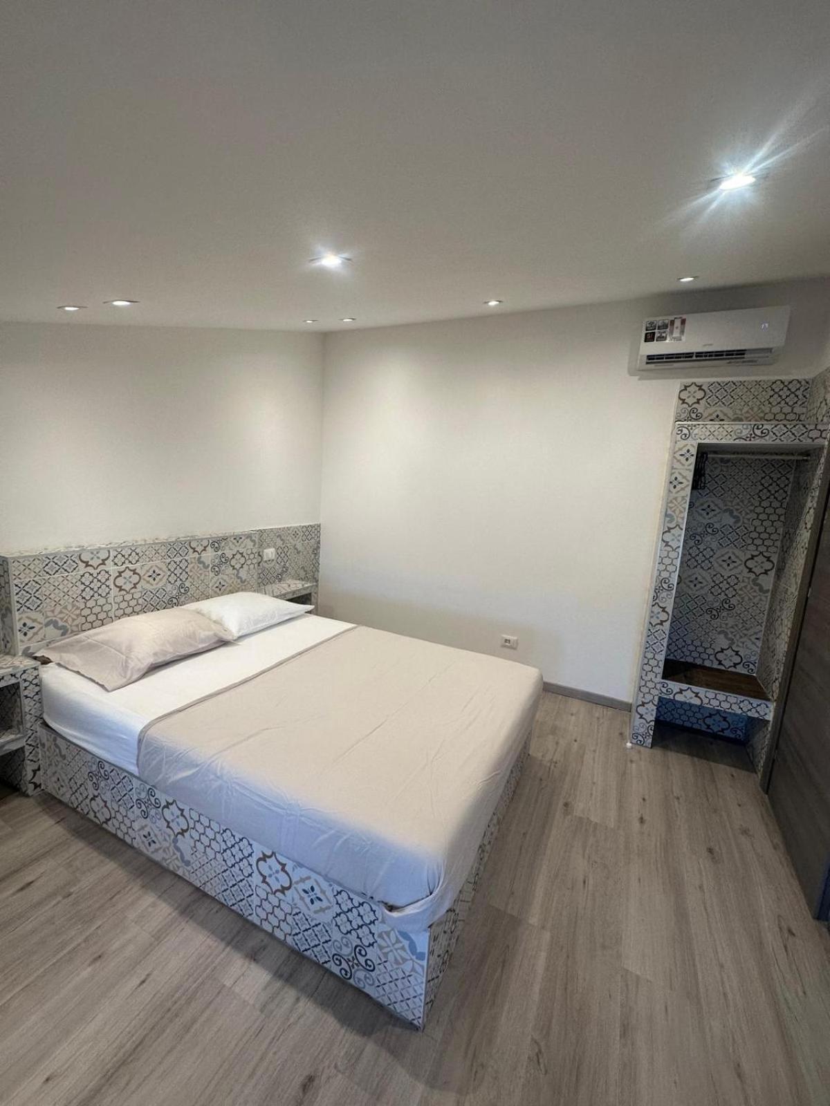 Oh Apartments Fiera Верона Екстериор снимка