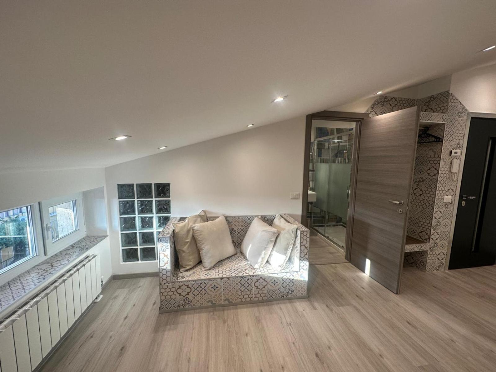 Oh Apartments Fiera Верона Екстериор снимка