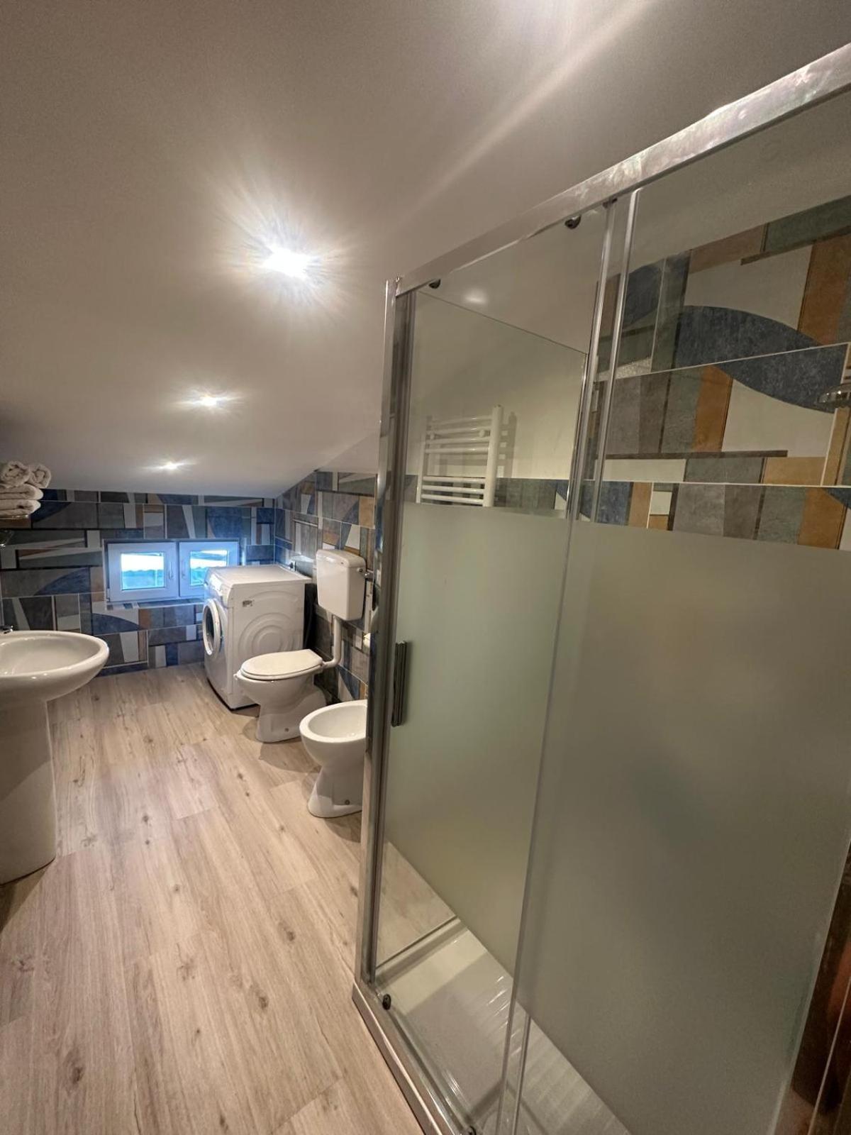 Oh Apartments Fiera Верона Екстериор снимка