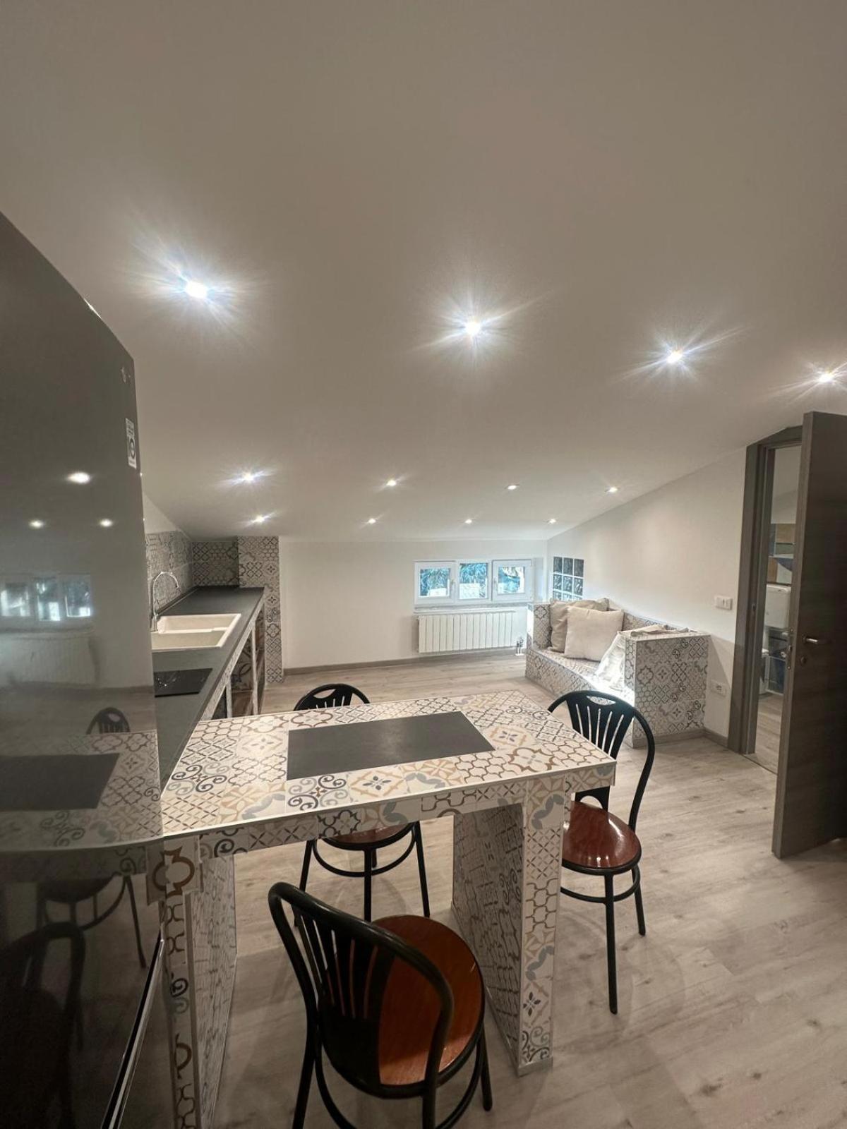 Oh Apartments Fiera Верона Екстериор снимка